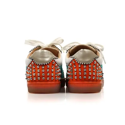 LOUBOUTIN 