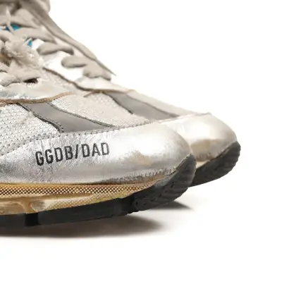 GOLDEN GOOSE 