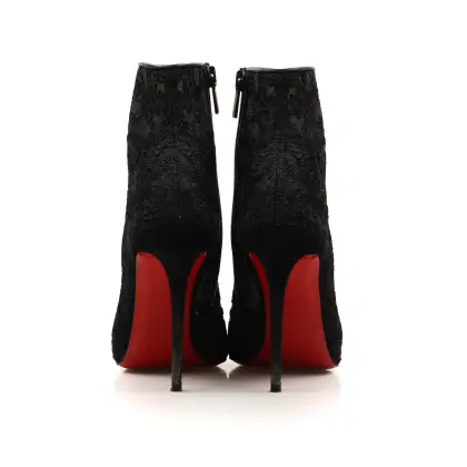 LOUBOUTIN 