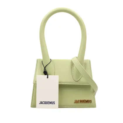 JACQUEMUS 