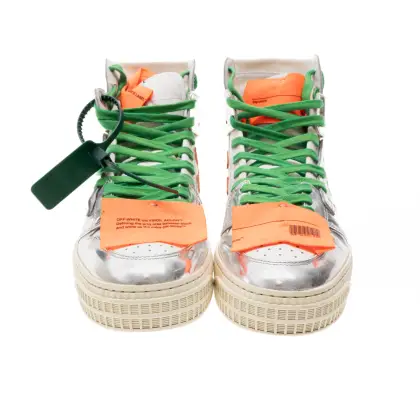 OFF WHITE 