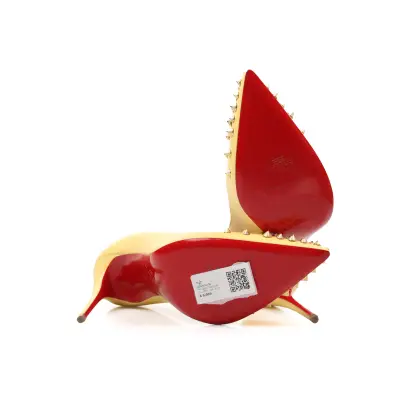 LOUBOUTIN 