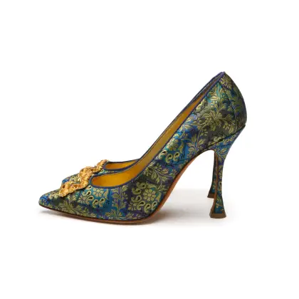 MANOLO BLAHNIK 