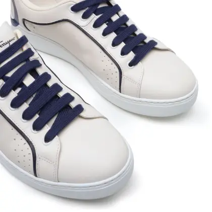 FERRAGAMO 
