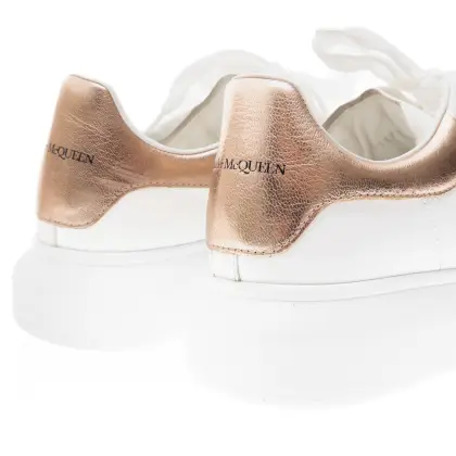 ALEXANDER MCQUEEN 
