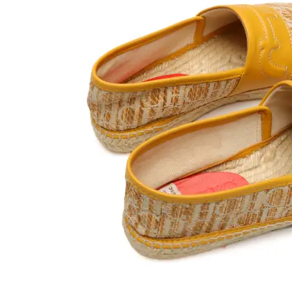 CAROLINA HERRERA 