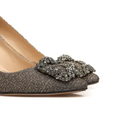 MANOLO BLAHNIK 