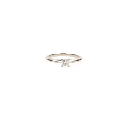 TIFFANY & CO ANILLO DE COMPROMISO .28 QT CUADRADO CON CERTIFICADO