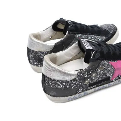 GOLDEN GOOSE 