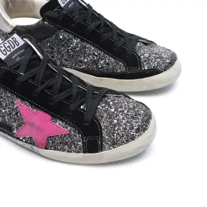 GOLDEN GOOSE 