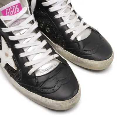 GOLDEN GOOSE 