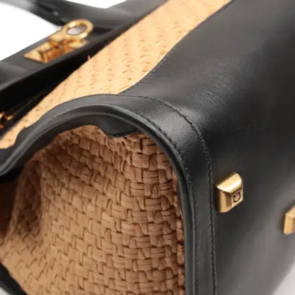 FERRAGAMO 