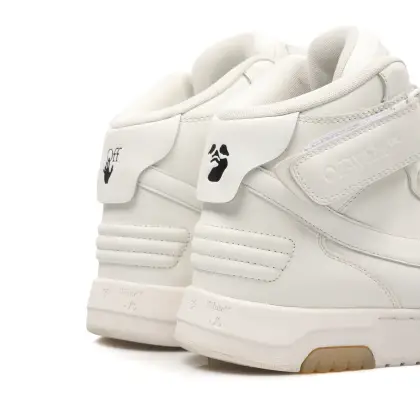 OFF WHITE 
