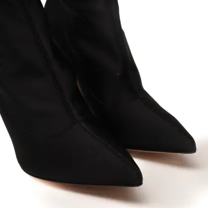 GIANVITO ROSSI 
