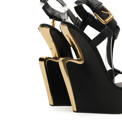 GIUSEPPE ZANOTTI 