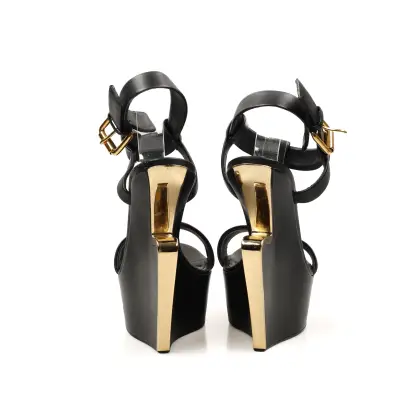 GIUSEPPE ZANOTTI 