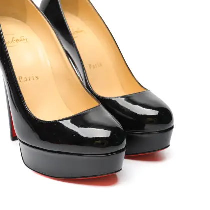 LOUBOUTIN 