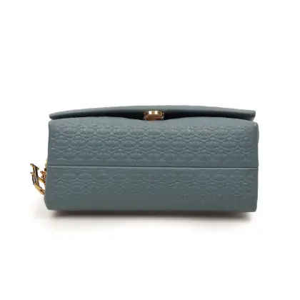 CAROLINA HERRERA 