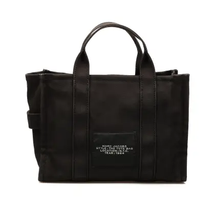 MARC JACOBS 