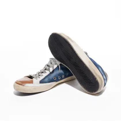 GOLDEN GOOSE 