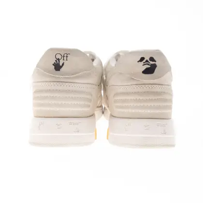 OFF WHITE 