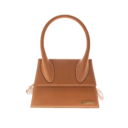 JACQUEMUS 