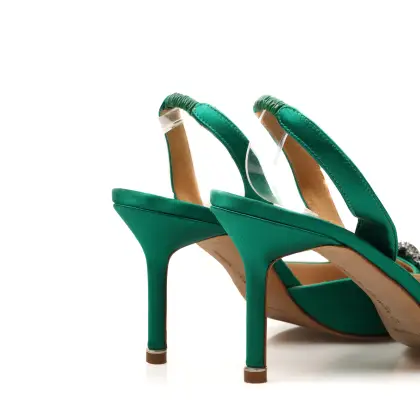 MANOLO BLAHNIK 