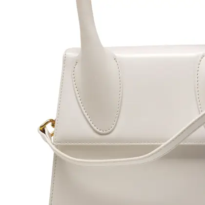 JACQUEMUS 