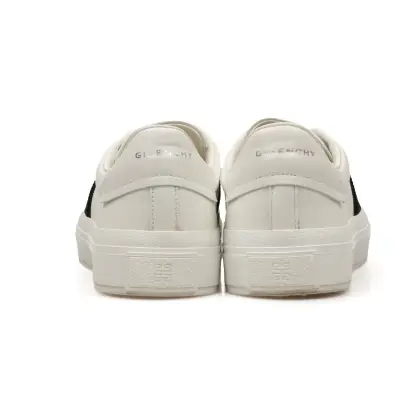 GIVENCHY 