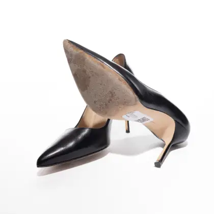 MANOLO BLAHNIK 