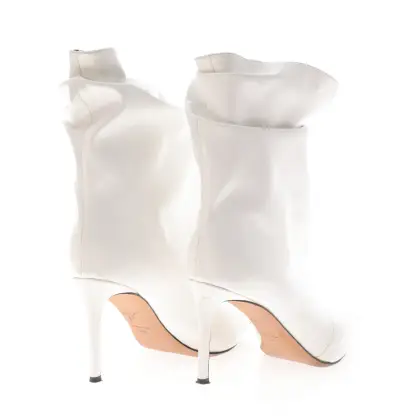 GIUSEPPE ZANOTTI 