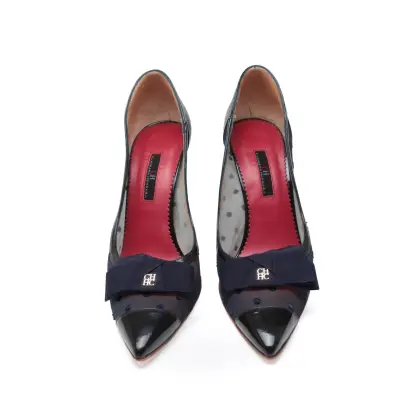 CAROLINA HERRERA 
