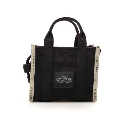 MARC JACOBS 