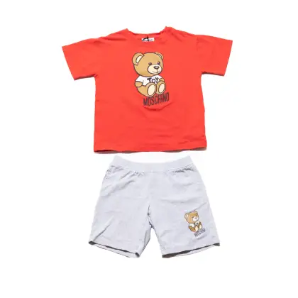 MOSCHINO TALLA: 6 AñOS