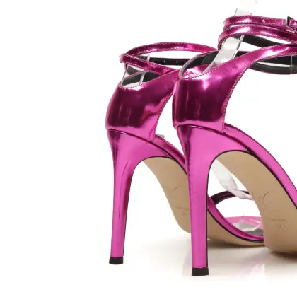 GIUSEPPE ZANOTTI 