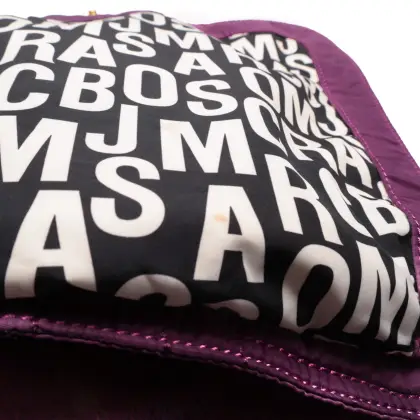 MARC JACOBS 