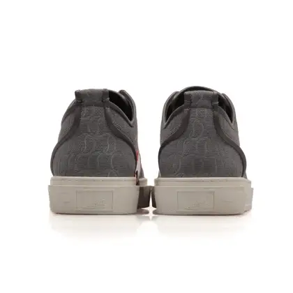 LOUBOUTIN 