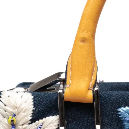 CAROLINA HERRERA 