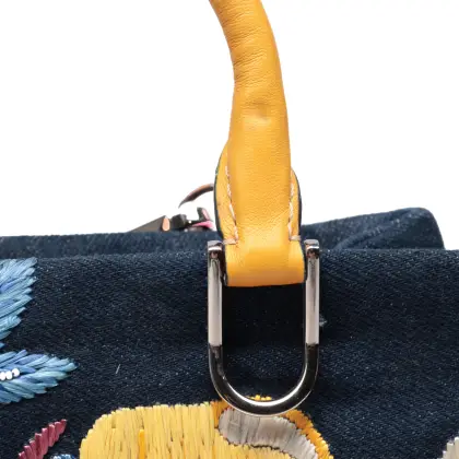 CAROLINA HERRERA 