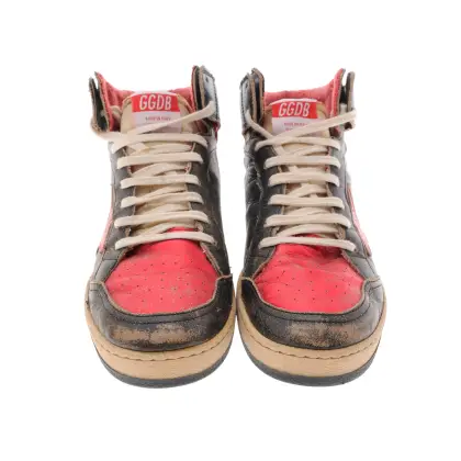 GOLDEN GOOSE 
