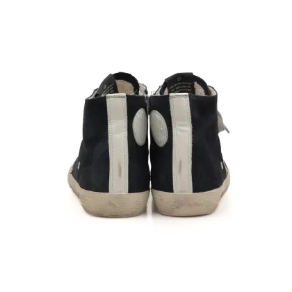 GOLDEN GOOSE 