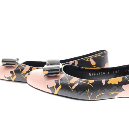 FERRAGAMO 