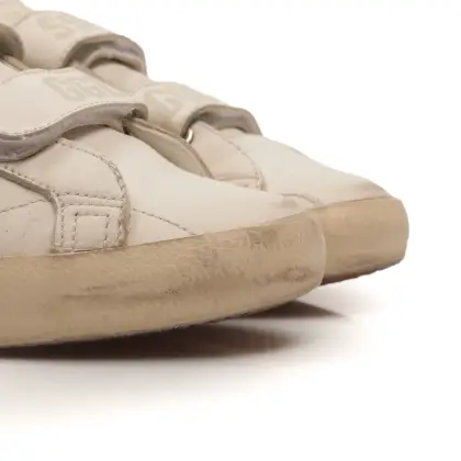 GOLDEN GOOSE 
