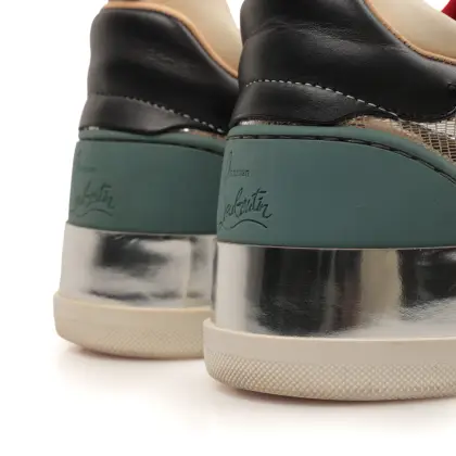 LOUBOUTIN 
