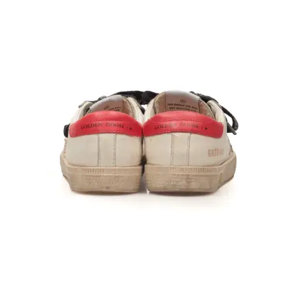 GOLDEN GOOSE 