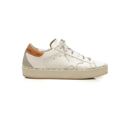 GOLDEN GOOSE 
