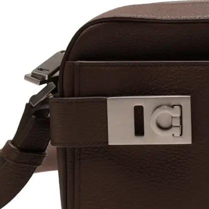 FERRAGAMO 