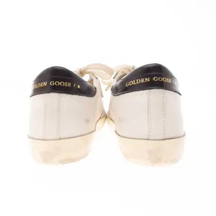 GOLDEN GOOSE 