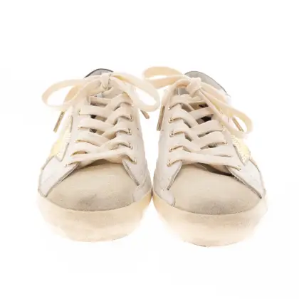 GOLDEN GOOSE 