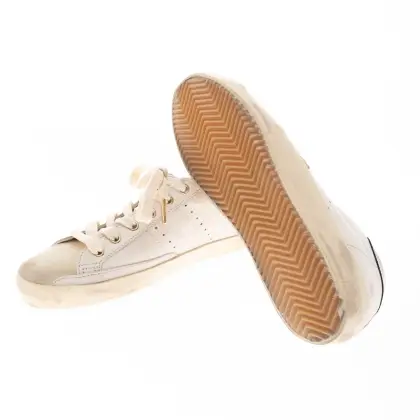 GOLDEN GOOSE 